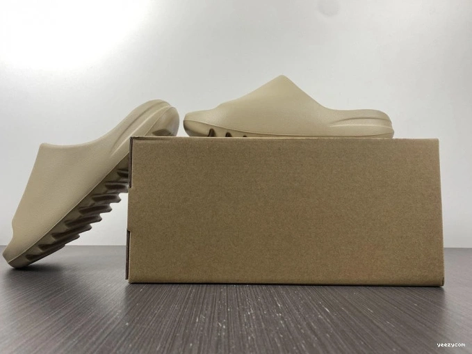 Pure Slide Adidas GW1934 Yeezy 0708